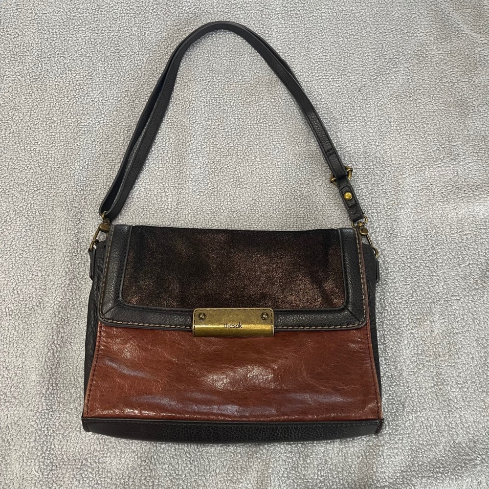 The Sak Brown Leather Metallic Suede Colorblock Shoulder Bag Brass Hardware